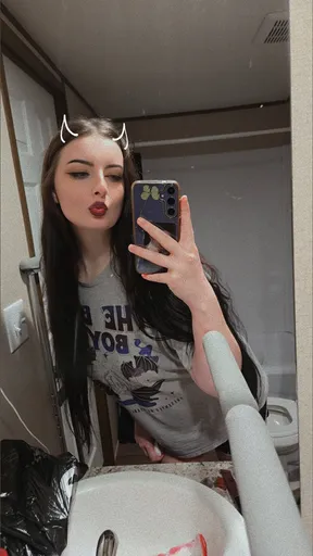 little demon <3