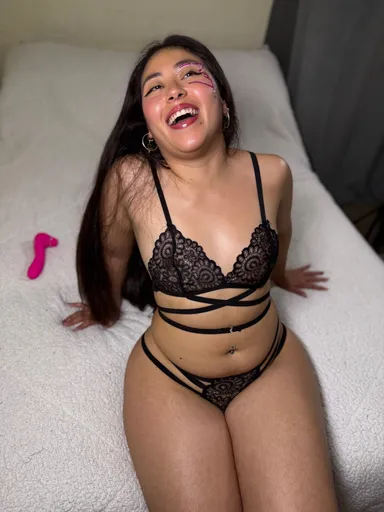 AdiraPeach🍑