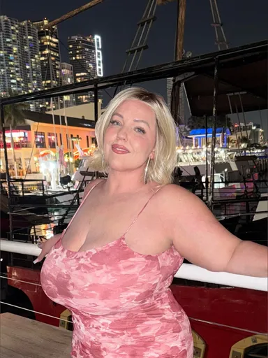 Adrianafaye