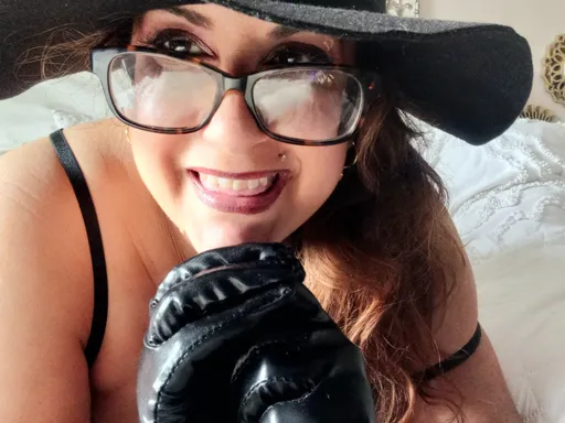 Goddess Alex keeper