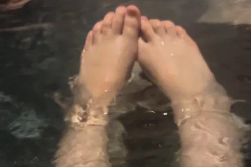 Alice Apathyy