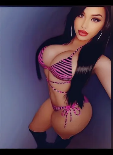 Aly Mae