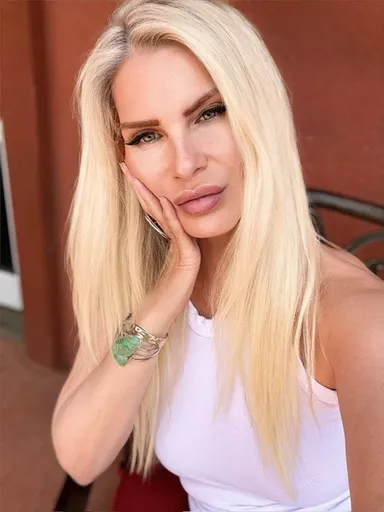 Alyx