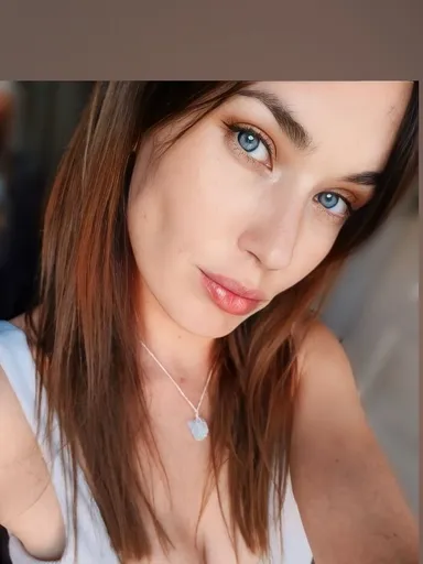 𝐀𝐦𝐛𝐞𝐫 𝐅𝐨𝐱🔥🌶️