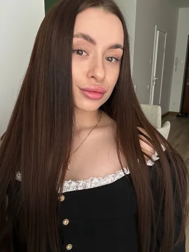 Anita Belle😻