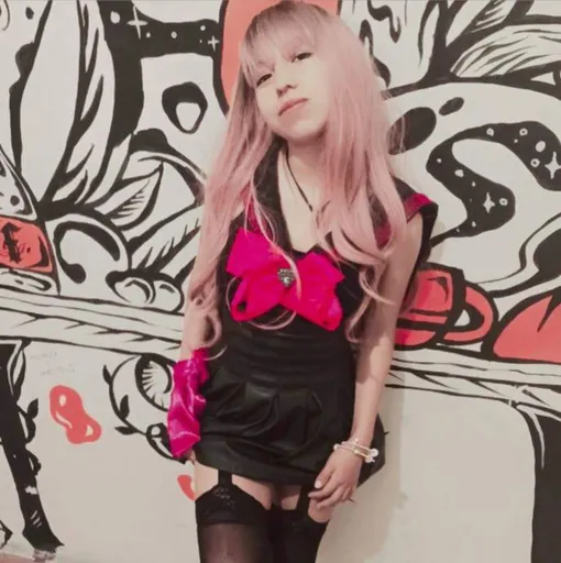 Anii-petite