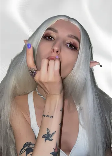 Aurelia Sin 4U 🧝🏻‍♀️