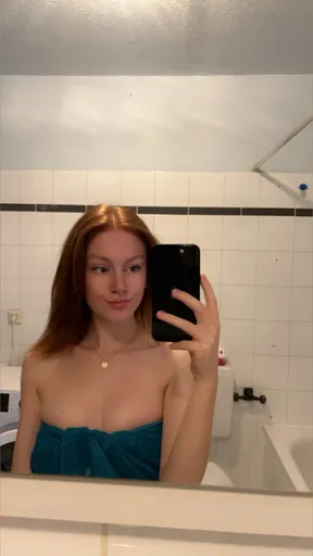 𝒜𝓋𝒶