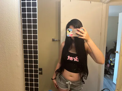 becca.brooks