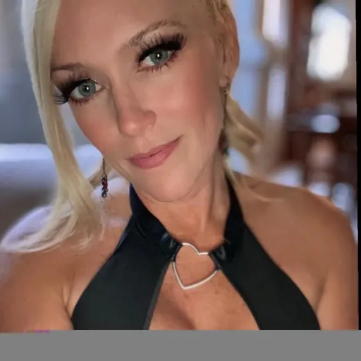 Bellasweetafterdark