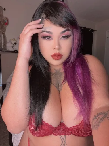 Bigtiddygore6