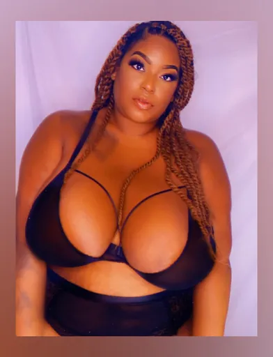 MOMMY MELONS