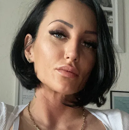 Julia 🖤