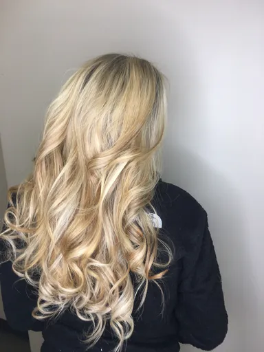 Blonde&Boujee