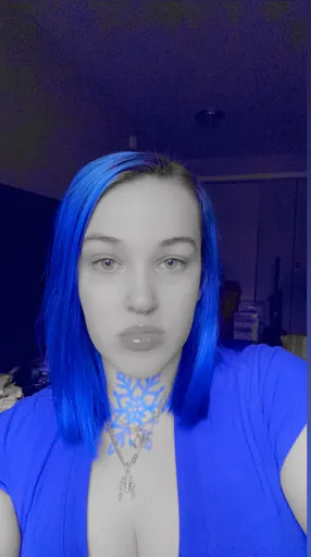 Blue Ivory💙