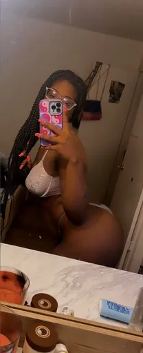 💋