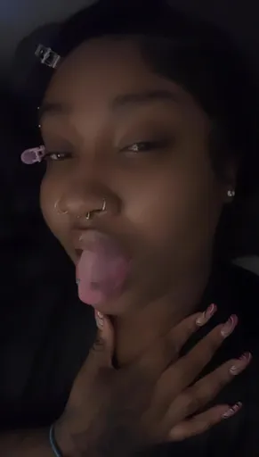 Madame.StClair👅💦