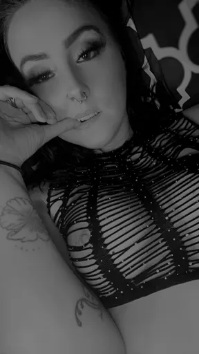Savage_Queen