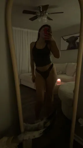 Marie🍑👢🥂😋