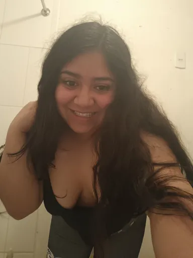 Cami E