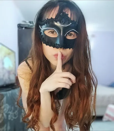 𝐂𝐀𝐑𝐑𝐈𝐄 💕✨