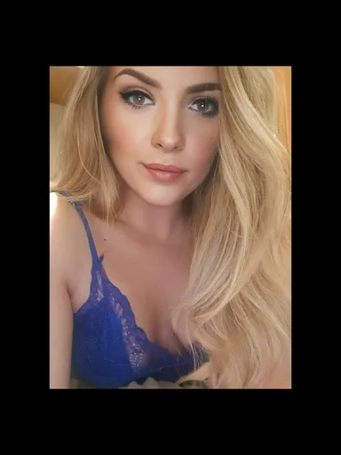Domina Cassie Azure 🔥💙💦👣🍆