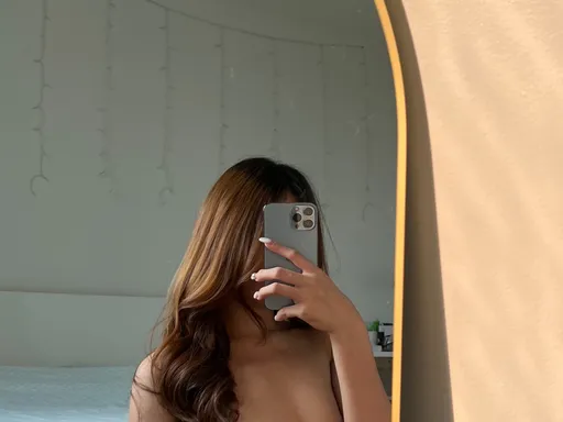 Chloeeeee 🤍
