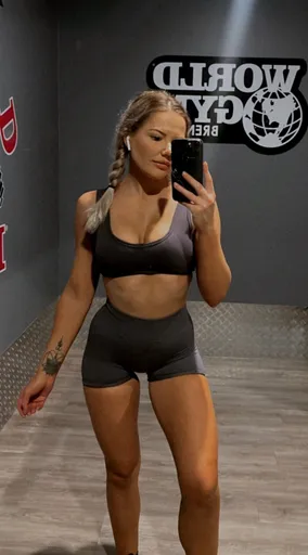 Clara