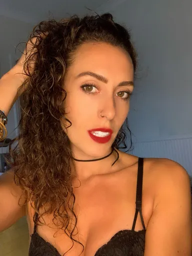 Curlygirlxxx
