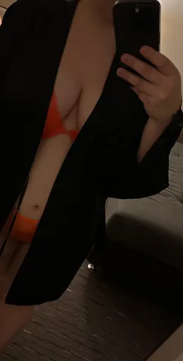CurvyGirl😈