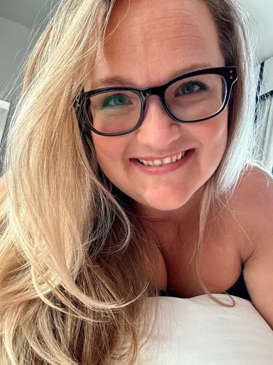 CurvyGirl