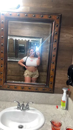 Bigbootywatina