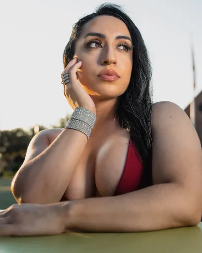 Dee