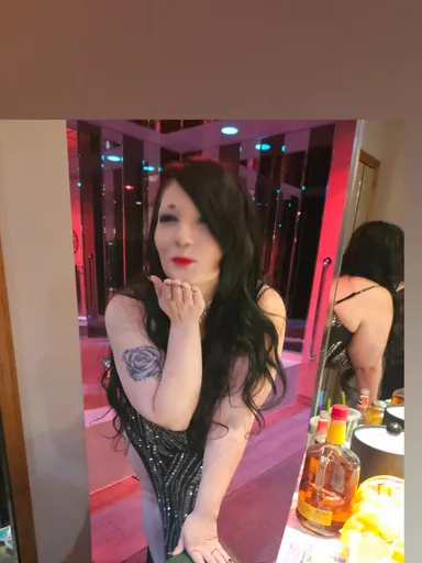 Luna Wolfe