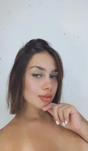 DesireeC