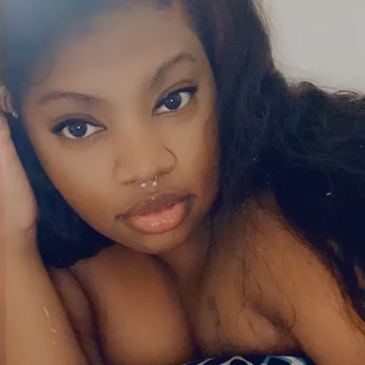 DeyLuvLynn😘