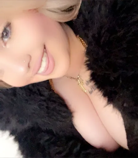 DIOR😇