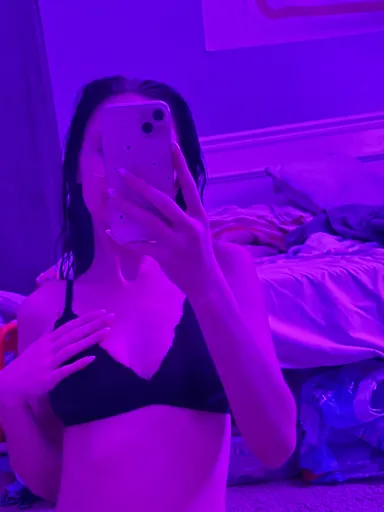 Diviniteen🦋