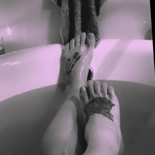 Doc Sexy Toes