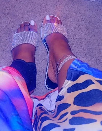 Pretty Diamond Toes 4 Love