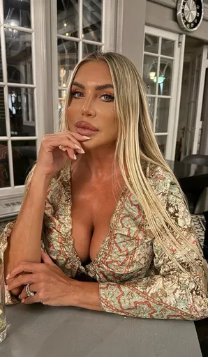 💋𝐄 𝐋 𝐈 𝐙 𝐀 𝐁 𝐄 𝐓 𝐇 🇺🇦
