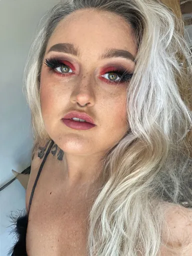 Elizabeth Dresden - The Haus Of Dresden™