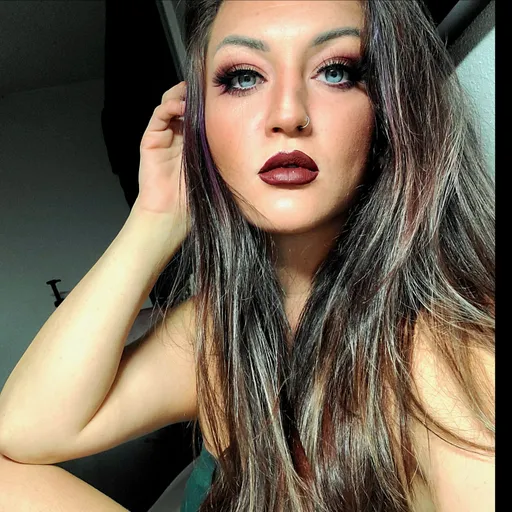 Elora Eros