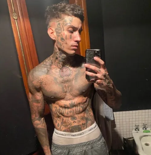 Eloyriverax