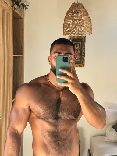 Elyas