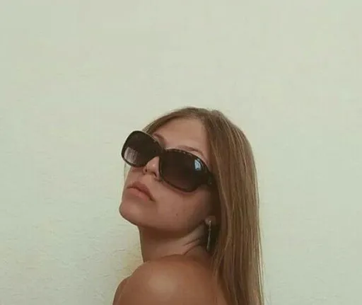 lovely_emmyy