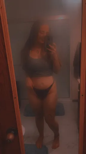 Erin Nichole