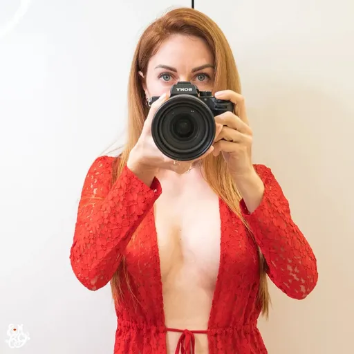 Eva_ginger69