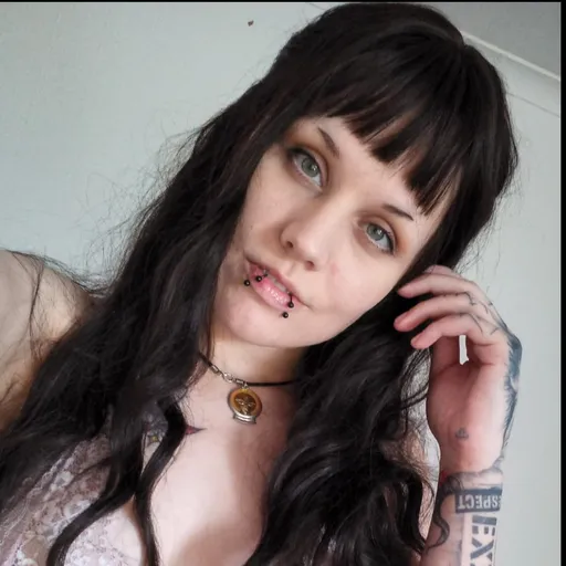 Faye Raido