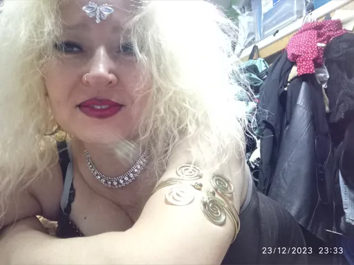 FLORYKAT 💋
